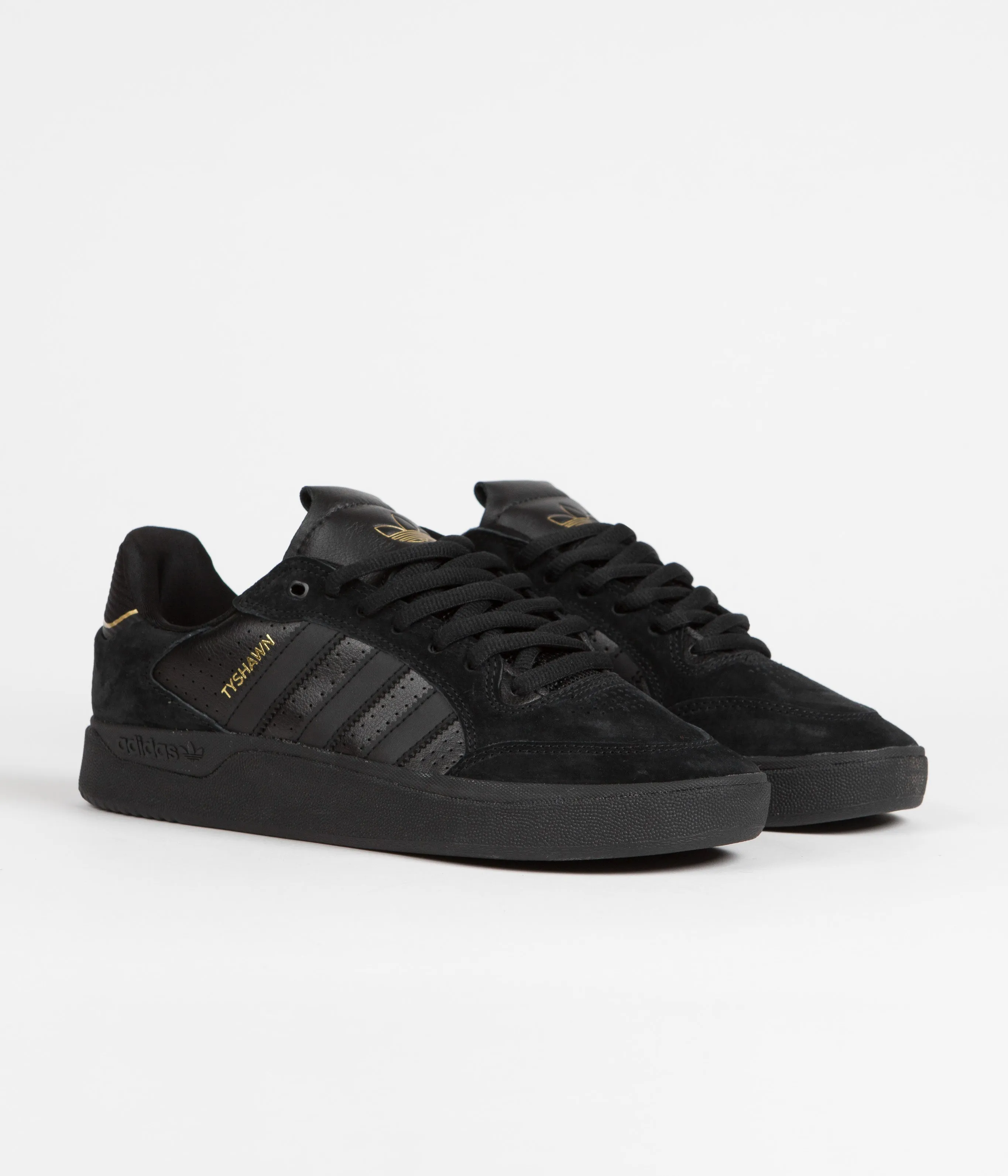 Adidas Tyshawn Low Shoes - Core Black / Core Black / Gold Metallic