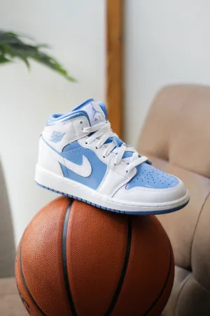 AIR JORDAN 1 MID SE (GS) "LEGEND BLUE"