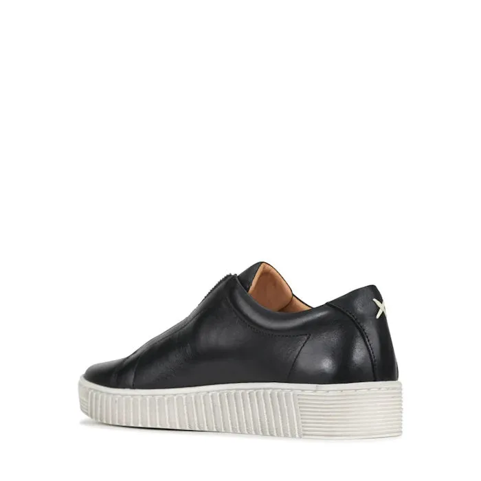 EOS Joya Black Leather Trainer Zip Sneaker