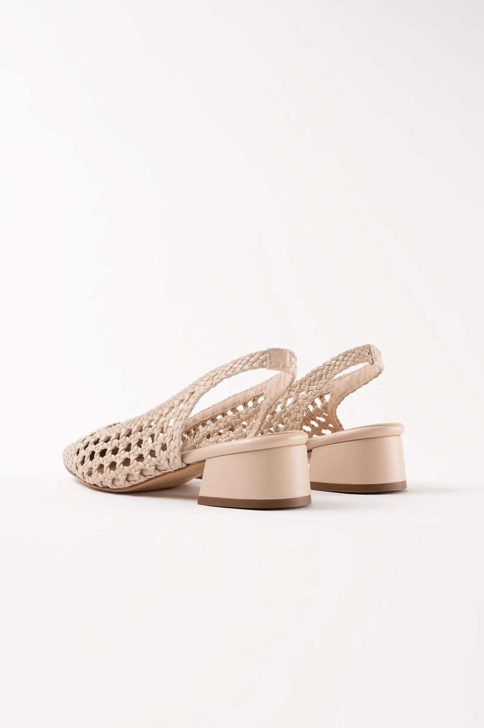 NOVA TARRAGONA - Beige Woven Leather Slingback Ballerina Flats