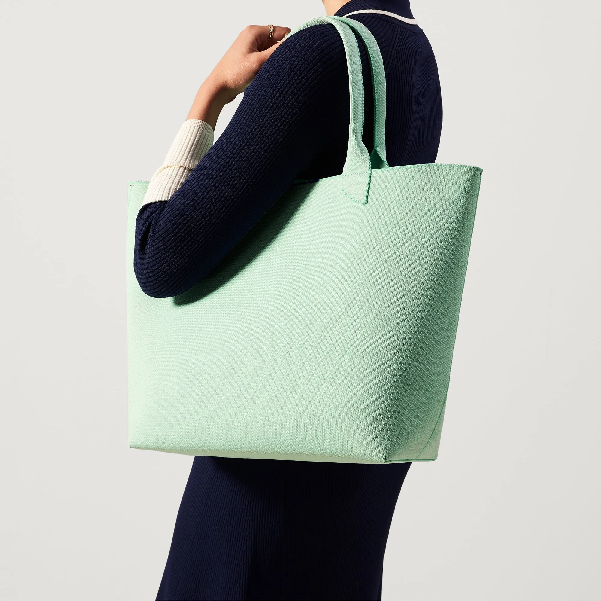 The Lightweight Tote - Fresh Mint