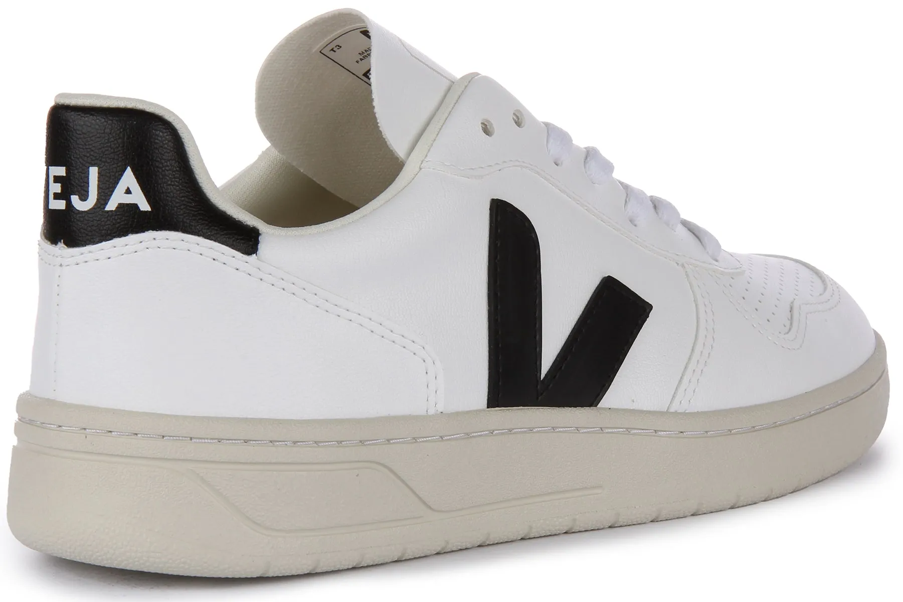 Veja V-10 Cwl In White Black For Men