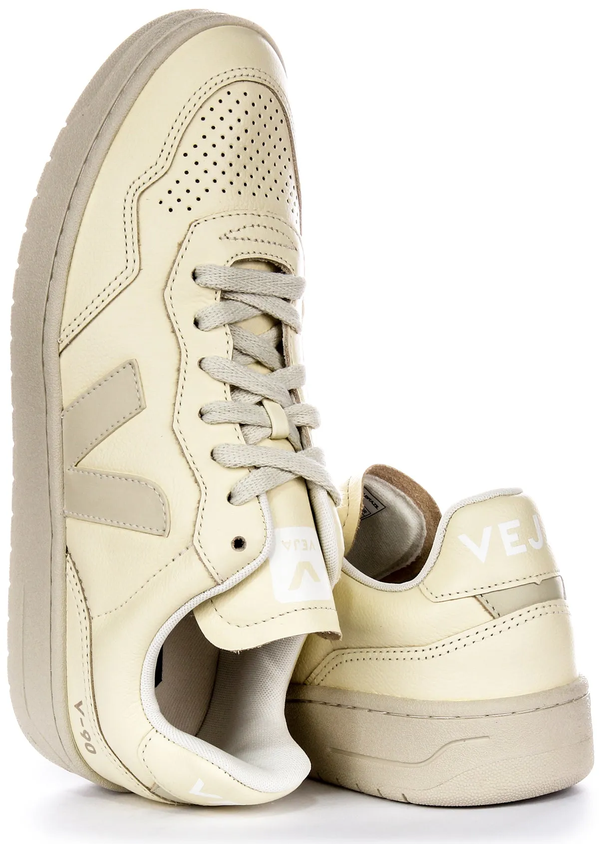 Veja V 90 Leather In Cream For Women